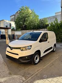 Toyota Proace City 1.5D 100cv L1 D IVA ESPOSTA