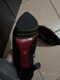 Tronchetto Cesare paciotti scamosciato nero tacco