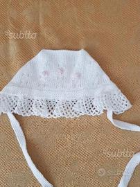 Cuffietta all'uncinetto fatta a mano 4-6 mesi