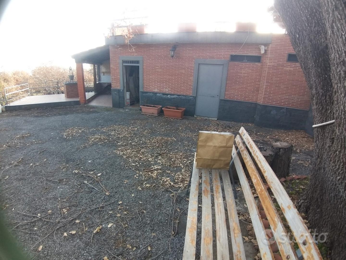 VILLA 134 mq con 1.700 mq di Terreno a Ragalna - Vista 6