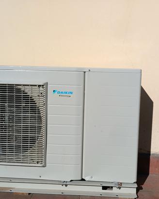 pompa di calore acqua (ciller) 
