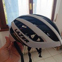 Casco lazzer genesis superlight