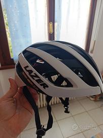 Casco lazzer genesis superlight