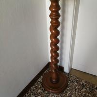 colonnina tornita in legno