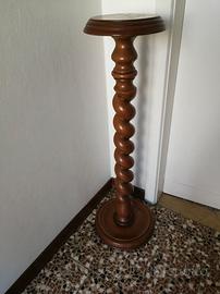 colonnina tornita in legno