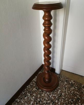 colonnina tornita in legno