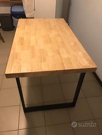 Tavolo per soggiorno