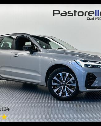 VOLVO XC60 B4 (d) AWD automatico Plus Dark
