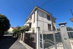 BIFAMILIARE A SAN MAURO TORINESE