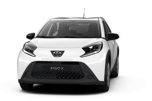 Aygo X 2024 con 22k km con danno anteriore destro