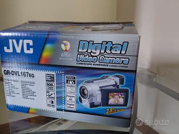 Videocamera digitale JCV (anno 2003)