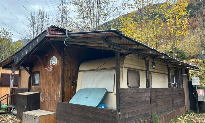 Roulotte/preingresso stanziale a valbondione (BG)