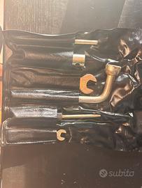 Trousse auto vintage