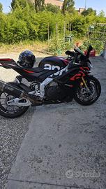 APRILIA RSV4 FACTORY