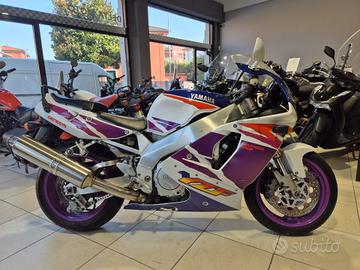 Yamaha YZF 750 R