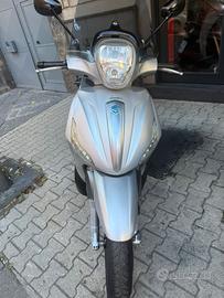 Piaggio Beverly 350
