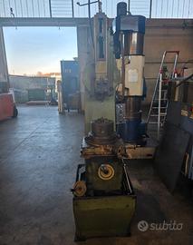 Stozzatrice cabe 200