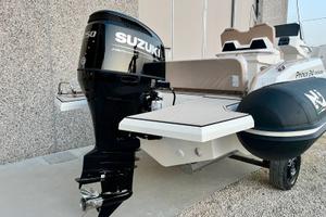 Gommone Nuova Jolly prince 24 exclusive suzuki 250