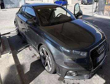 Audi A1 sportback S Line 77kw