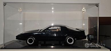 KITT SUPERCAR  1:8 con teca e fascicoli 