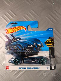 Hot Wheels Batmobile 