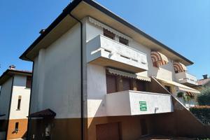 VILLASCHIERA TRICAMERE CON SCOPERTO DI PROPRIETà!
