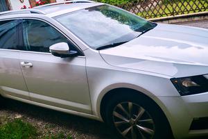 Skoda octavia metano 