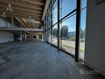 CAPANNONE A ALBANO SANT'ALESSANDRO