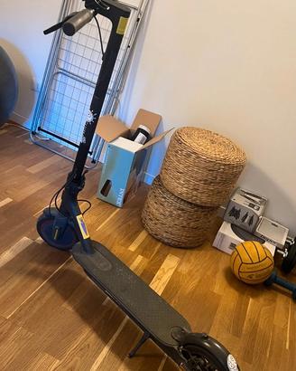 ⚡ Xiaomi Mi Electric Scooter Pro 2 - Come Nuovo (A