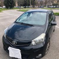 TOYOTA Yaris 3ª serie - 2012