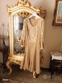 Abito chiffon e pizzo ricamato