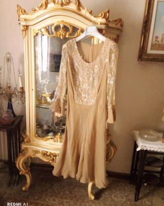 Abito chiffon e pizzo ricamato