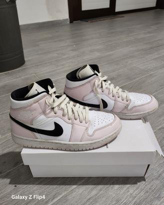 scarpe jordan rosa e bianche 