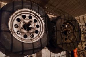 4 cerchi+ pneumatici invernali per Suzuki jimny 