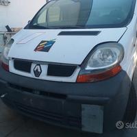 Renault trafic ,opel vivaro,ricambi