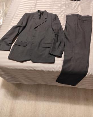 vestito da uomo