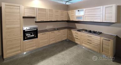 CUCINA NUOVA DI FINE PRODUZIONE