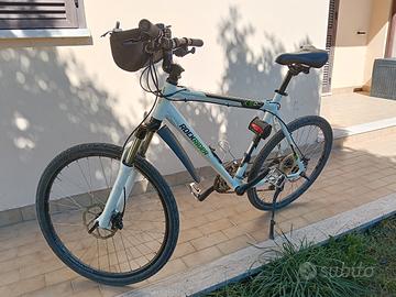Bicicletta Rockrider 5.3