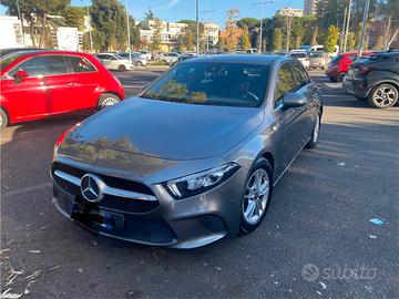 Mercedes Classe A 180d automatica