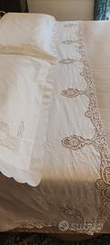 Completo letto misto lino  ricamo Burano 
