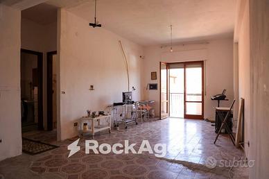 TRILOCALE PANORAMICO CON ASCENSORE