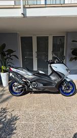Yamaha T-MAX 530 SX