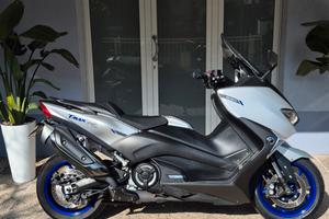 Yamaha T-MAX 530 SX