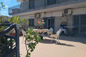 App 3 vani 130 mq P. rialz con giardini & terrazzo
