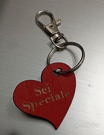 Portachiavi  a cuore con incisione personalizzata