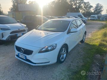 VOLVO V40 D2 R-DESIGN 2.0 120CV 85000KM GARANTITA