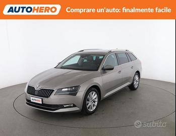 SKODA Superb 2.0 TDI 150 CV SCR DSG Wagon Style