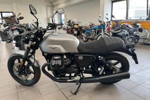 Moto Guzzi V7