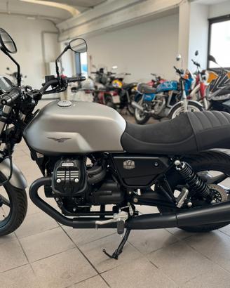 Moto Guzzi V7