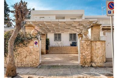 Villetta Luce a 50 m dalle spiagge sabb. Salentine